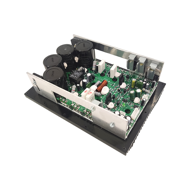 AMP500H+7294: LP 400W+HP 100W Kraftfull utgång med U-formad aluminiumkylare Klass H effektförstärkarmodul