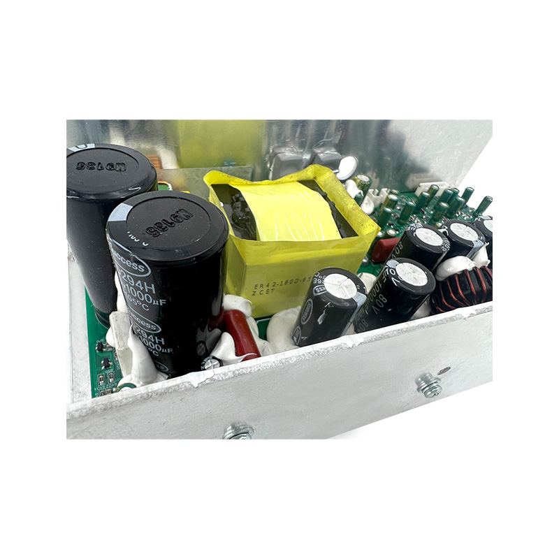 EON180S+3X2092: LP 350W+FP 200WX2CH 2.1 Channel Line Array Högtalarsystem Power Amplifier Module